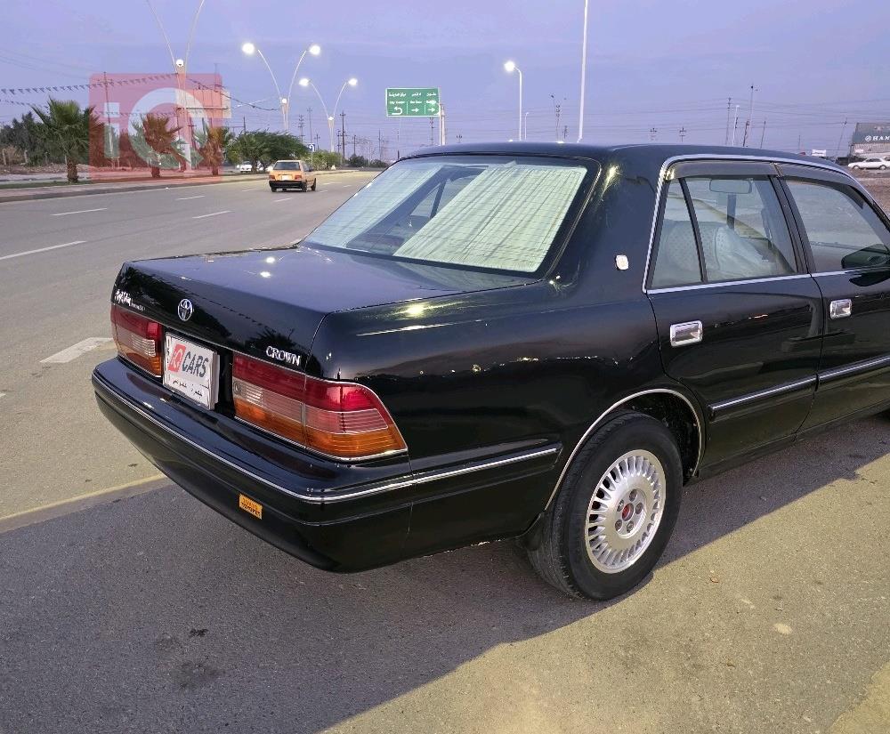 تويوتا كراون